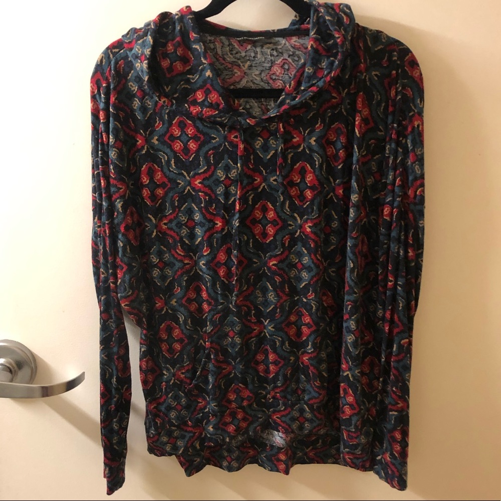 Obey Propoganda lightweight sweater